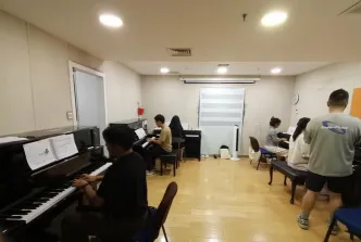 机构