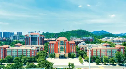 泉州轻工职业学院