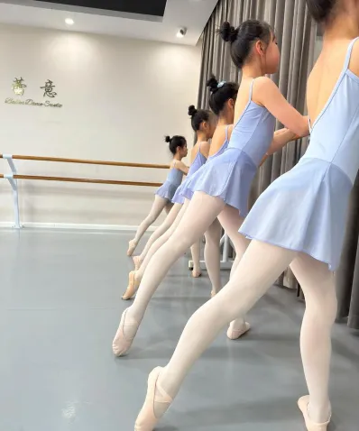 芭蕾基本功